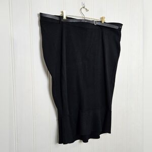 Torrid  Black Belted Skirt Flounce Hem Stretch Womens Size 24 Plus Size Classic
